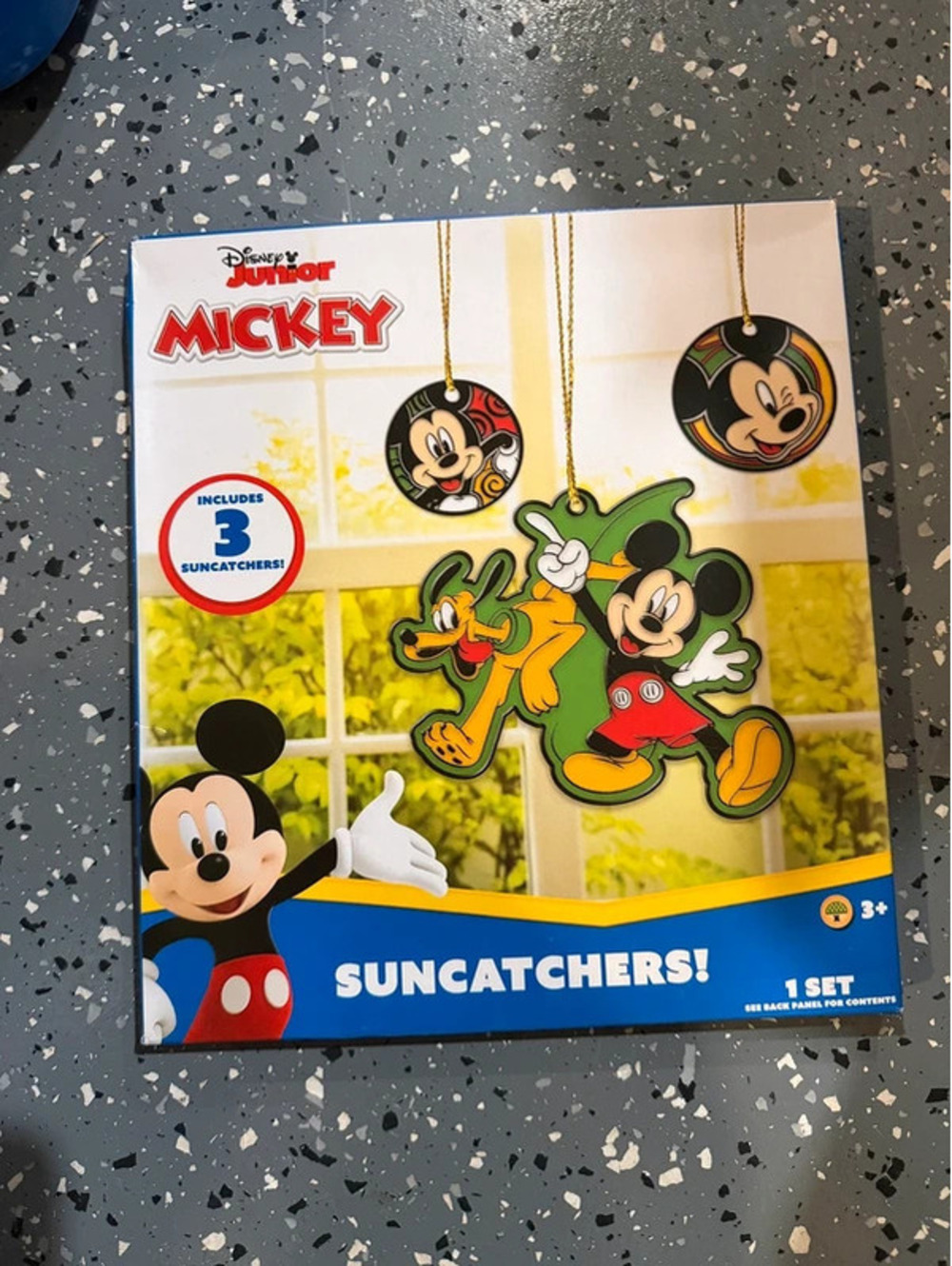 Disney Junior Mickey Mouse Suncatchers Kit